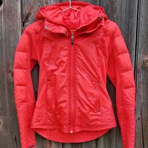 Lululemon Bundle Up Jacket with Hood Size Small